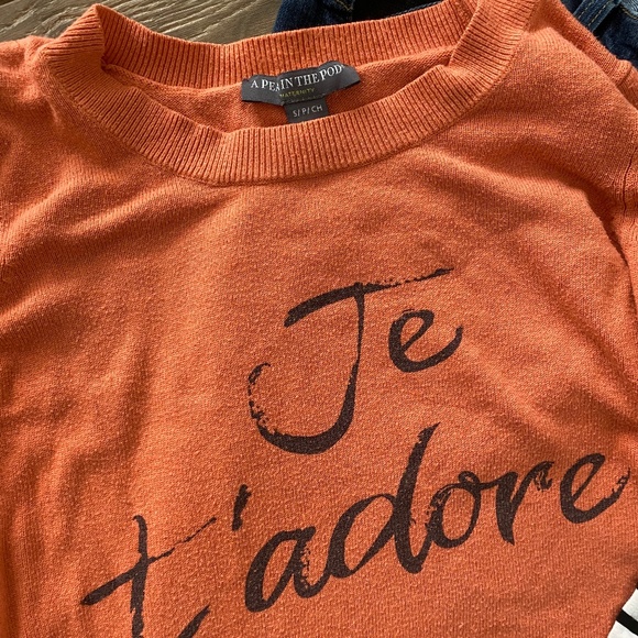 Maternity Bundle - Paige Jeans and three tops - Picture 6 of 8